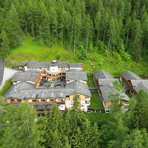 https://boscone-suite-hotel.it-lombardy.com